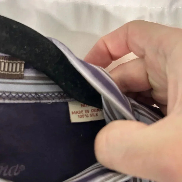 Tommy Bahama Dress Shirt Men's Medium Purple Striped 100% Silk Button Up - Picture 5 of 13